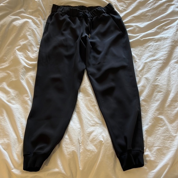 Lululemon joggers - Picture 1 of 3